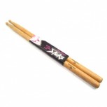 Par de Baquetas - On-Stage Sticks Selected Hickory - Ponta de Madeira - 5B - **EM ESTOQUE** Par de Baquetas - On-Stage Sticks Selected Hickory - Ponta de Madeira - 5B - **EM ESTOQUE**